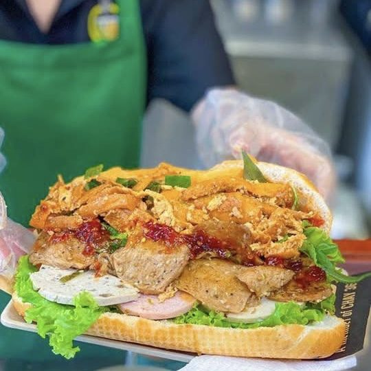Bánh Mì Thập Cẩm Bánh Mì Xanh - rau đậu phụ nấm thuần chay no lâu